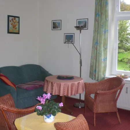 Sophia בית הארחה 3*